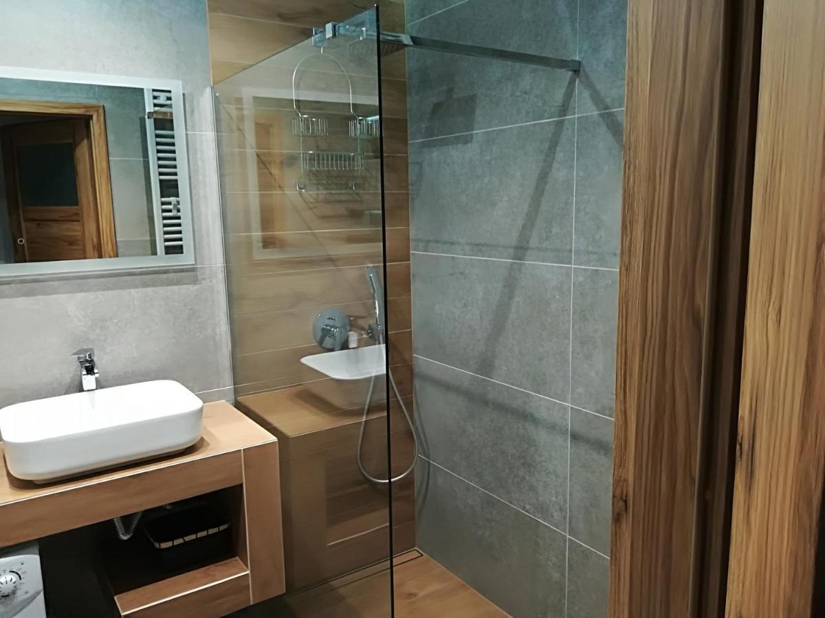 Apartament Wroclaw Centrum Dorzecze Legnickiej Luaran gambar