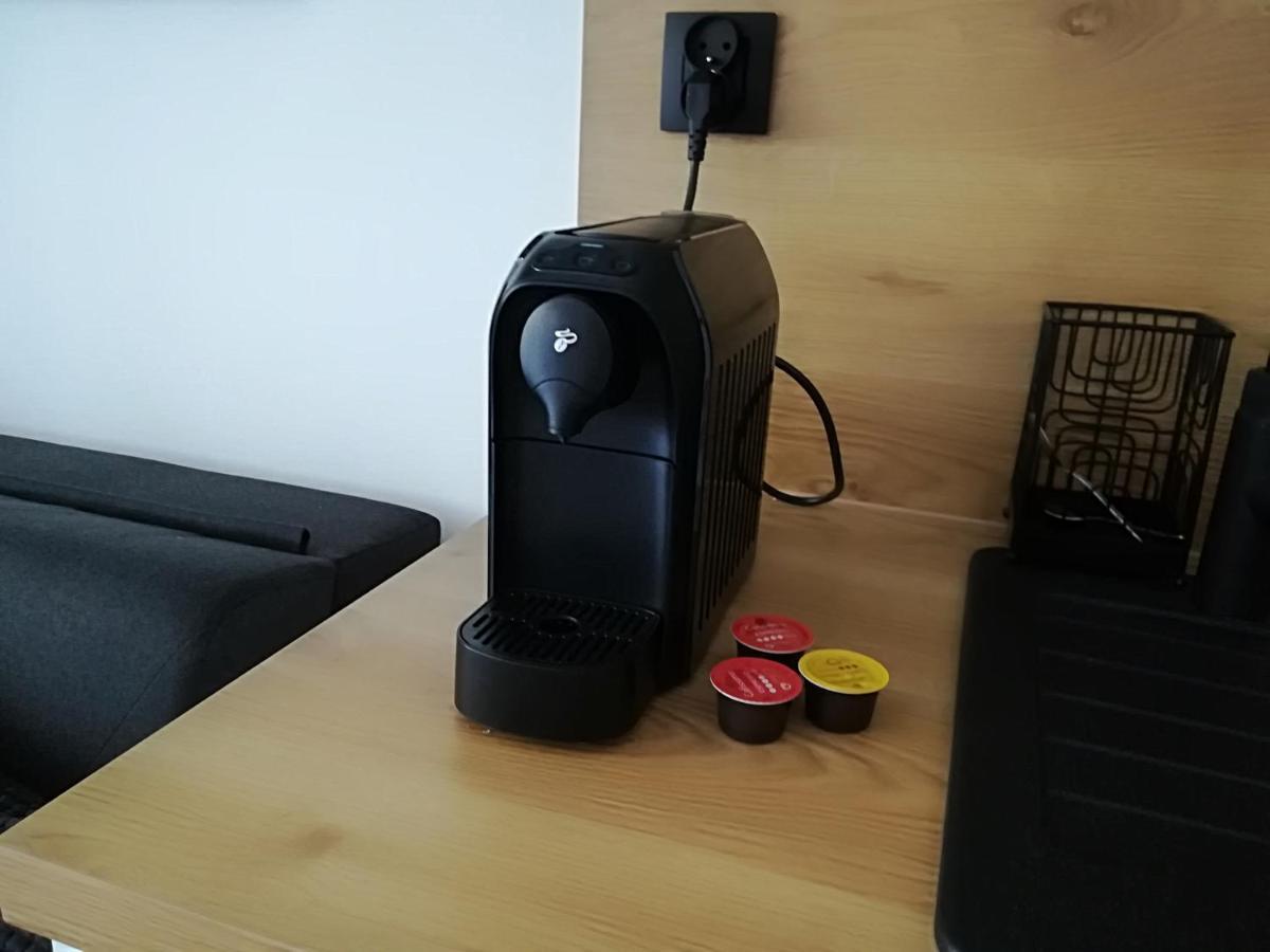 Apartament Wroclaw Centrum Dorzecze Legnickiej Luaran gambar